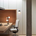 PARROT WALL LIGHT (RIGHT) - Görsel 2