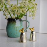 QUEEN BEE HIVE SALT & PEPPER SET - Görsel 2